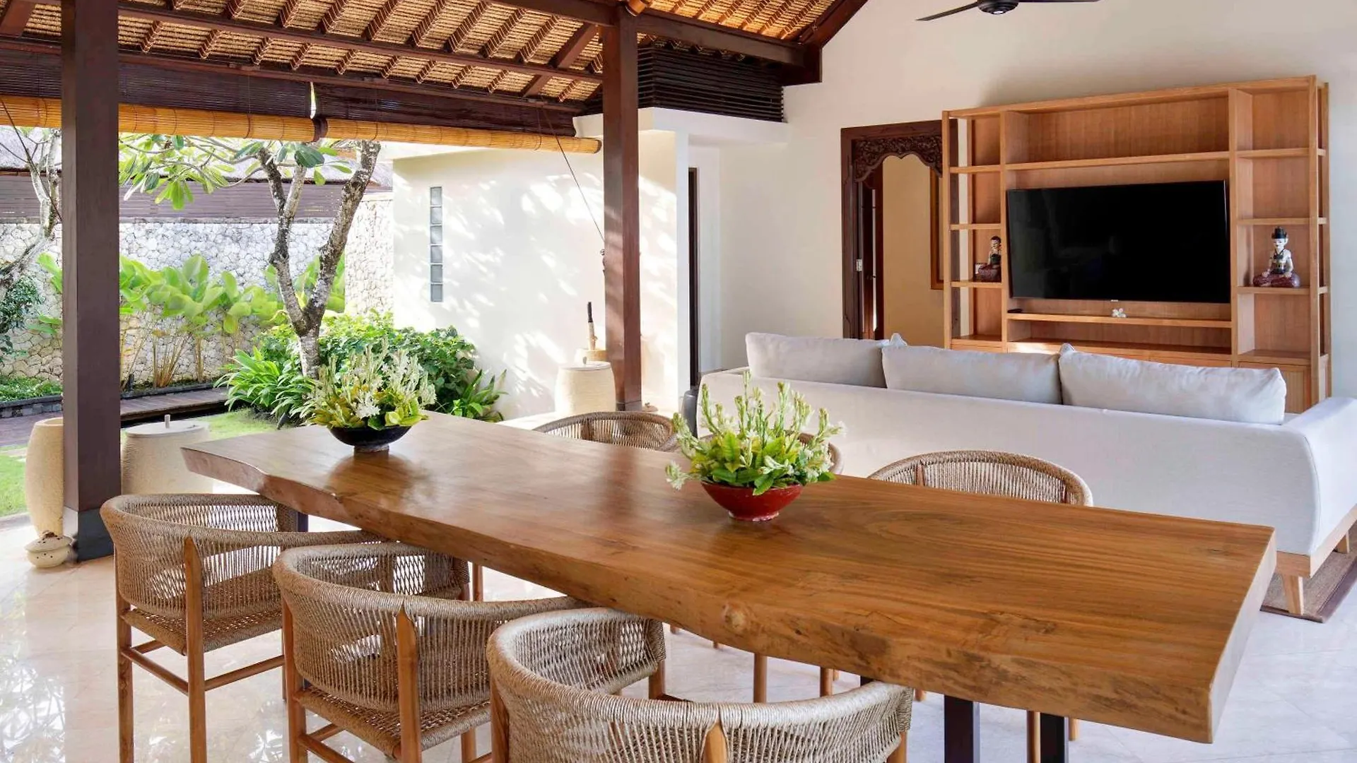 Novotel Bali Benoa Нуса-Дуа 5*,